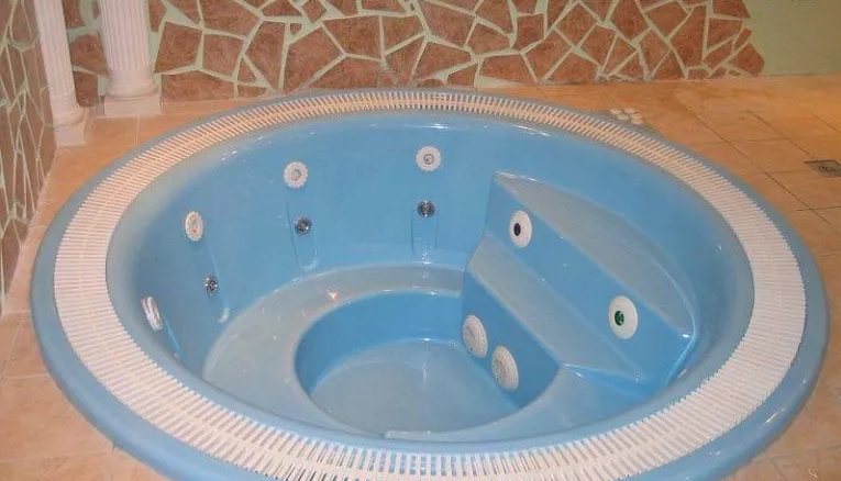 sdgds კომპოზიტური აუზი (ბოჭკოვანი მინა) - Mirage 1