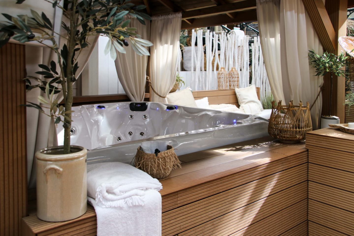 viber_image_2026-01-23_17-34-41-450 Джакузі Admire